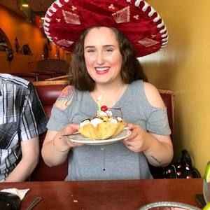 Meet your Posher, Hailey